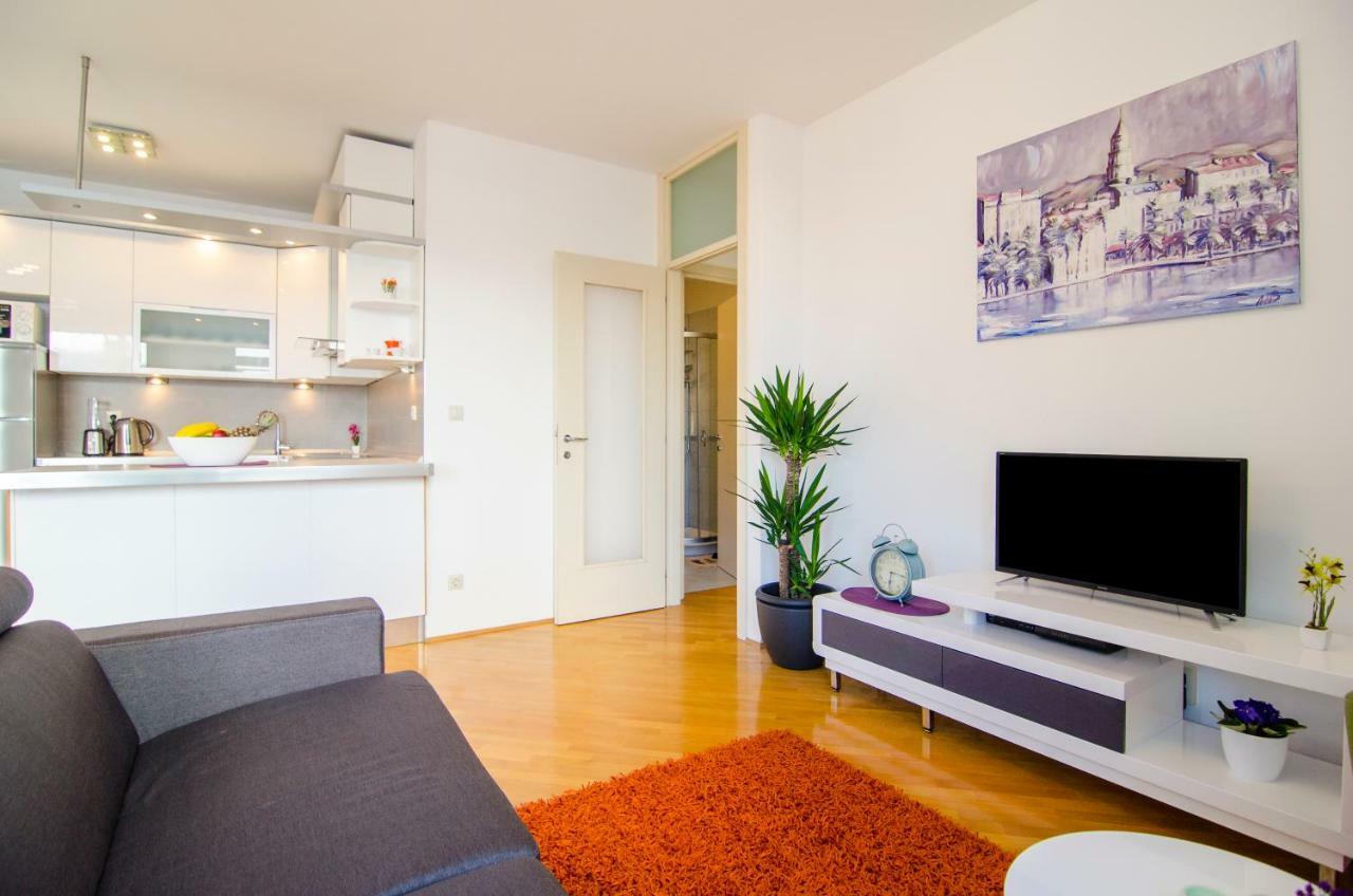 Split Apartment Sinisa Exterior foto